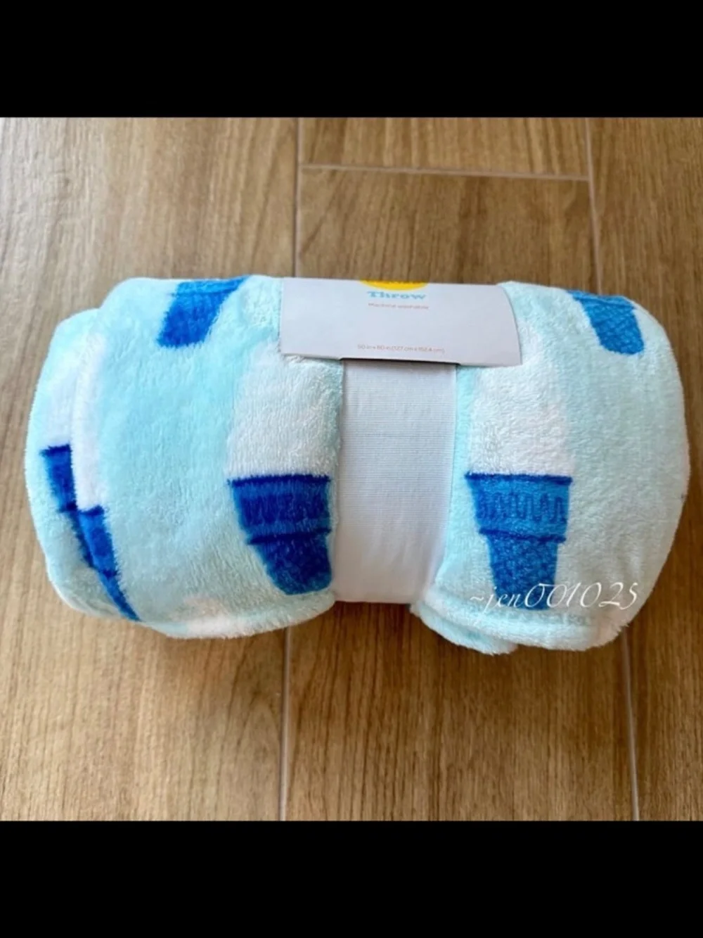 Ice Cream Cone Plush Throw Blanket Blue/White Summer Decor - Target